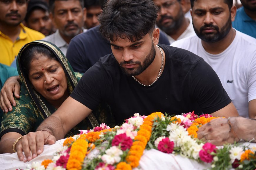 Cricketer Rinku Singh's Father Passes Away After Prolonged Battle with Liver Cancer
