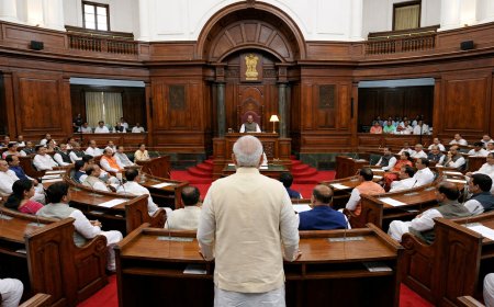 Big Setback for Women in Politics: India's Reservation Bill Fails to Pass