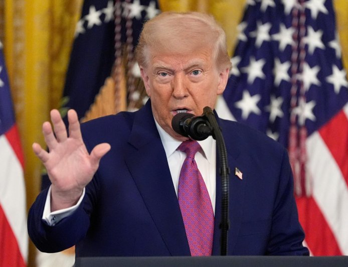 Trump Weighs U.S.-Iran Truce as Israel-Iran Strikes Threaten Fragile Ceasefire